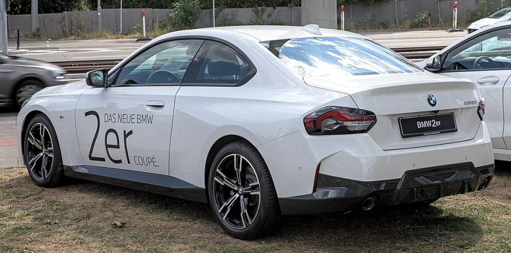 Felgi do BMW Serii 2 G42 – 5x112, ET, 18 i 19 cali. Jak dobrać felgi do 220i, 230i i M240i xDrive?