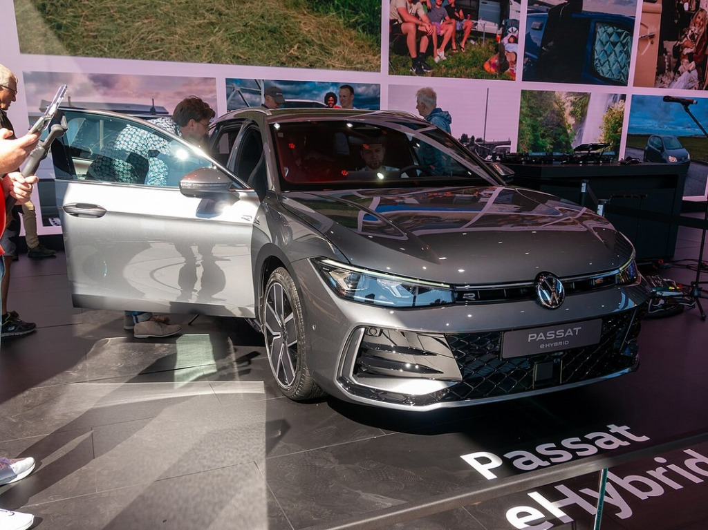 Felgi do nowego VW Passat B9 Variant (od 2024) – rozstaw 5x112, platforma MQB evo, hybrydy eHybrid, ET i dobór felg