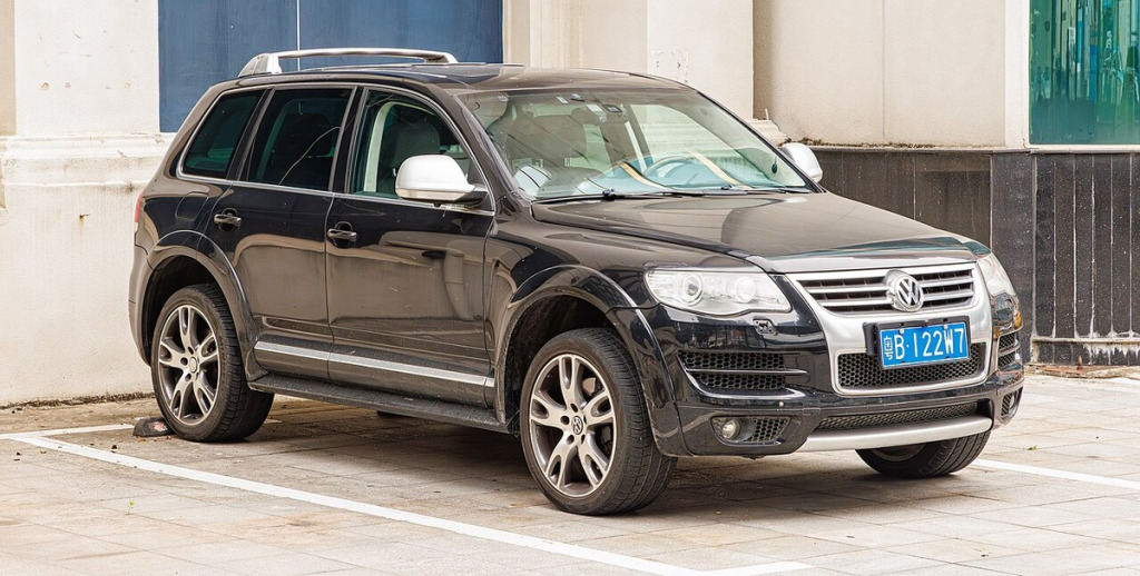 Felgi do VW Touareg I (7L) 2.5 R5 TDI (174 KM) – unikalny rozstaw 5x120, piasta 65.1 mm, śruby M14x1.5 i nośność SUV 900 kg