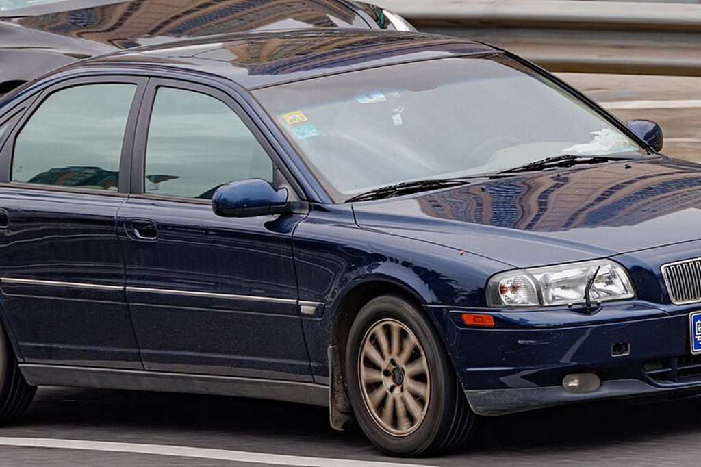 Felgi do Volvo S80 I – rozstaw 5x108, otwór 65.1 mm, platforma P2, R6 bi-turbo T6 i ET