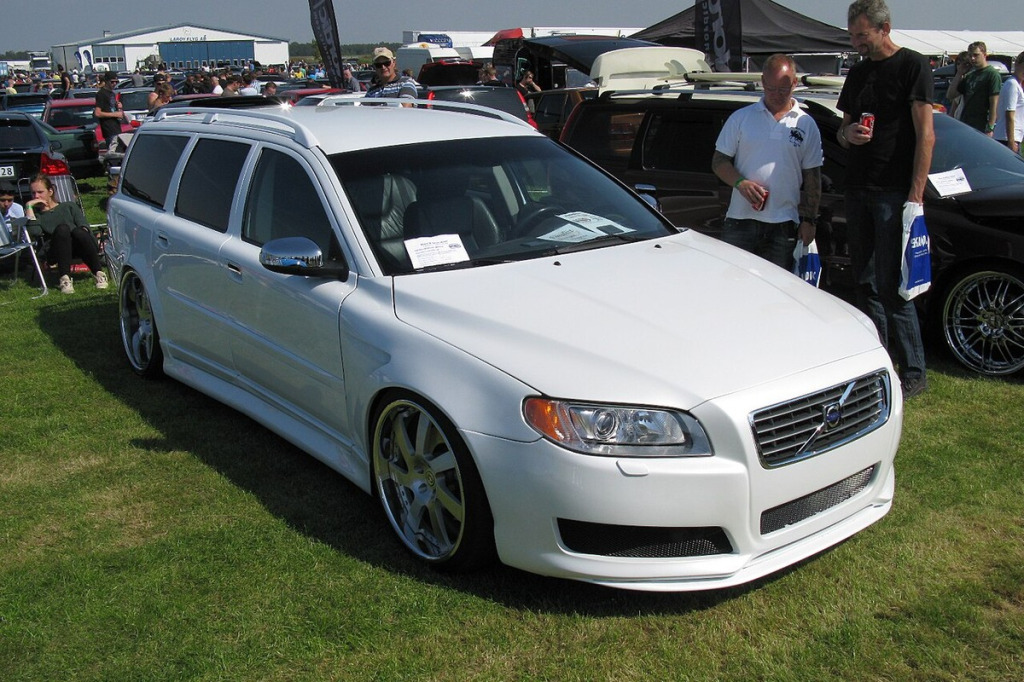 Felgi do Volvo V70 III – rozstaw 5x108, otwór 63.4 mm, platforma P3, D5, T6 i ET