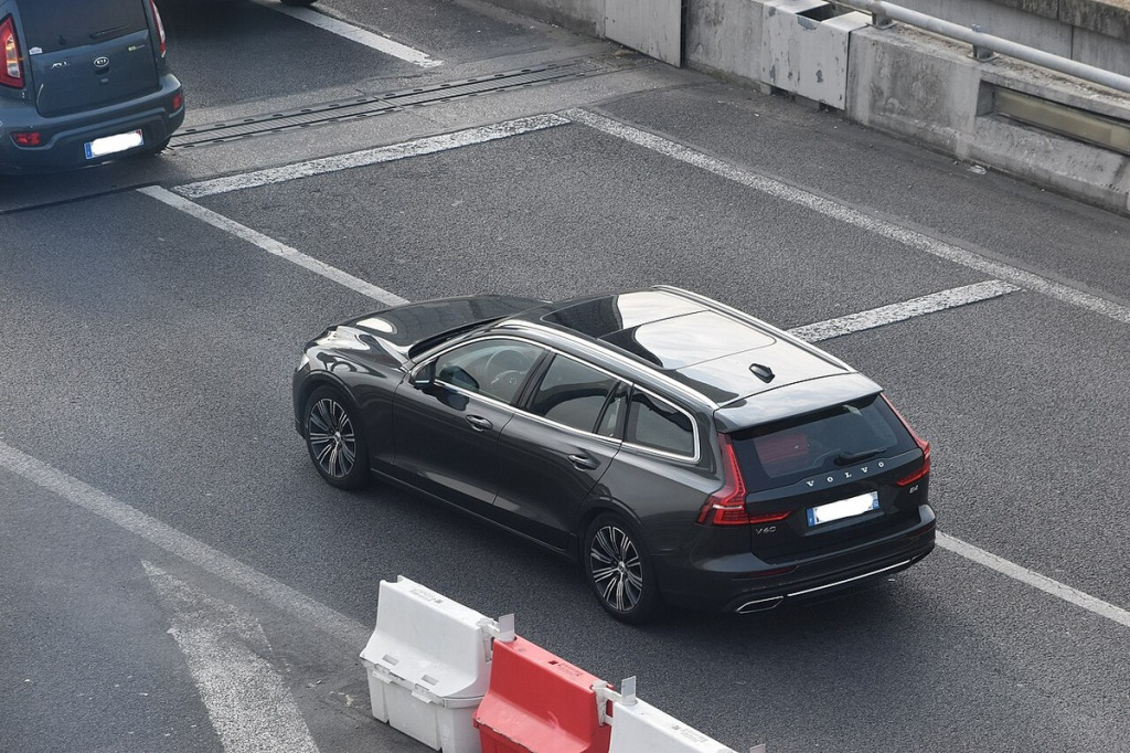 Felgi do Volvo V60 II – rozstaw 5x108, otwór 63.4 mm, platforma SPA, T6/T8 i ET
