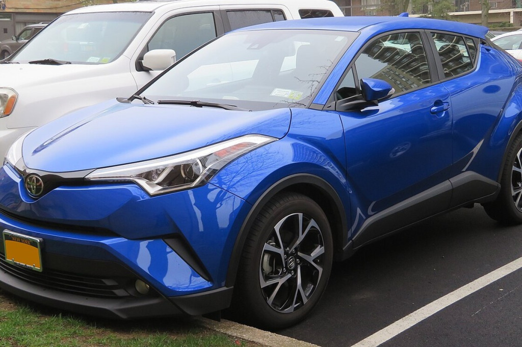 Felgi do Toyota C-HR I – awangardowy crossover, rozstaw 5x114.3, GR Sport i koła 17–19"