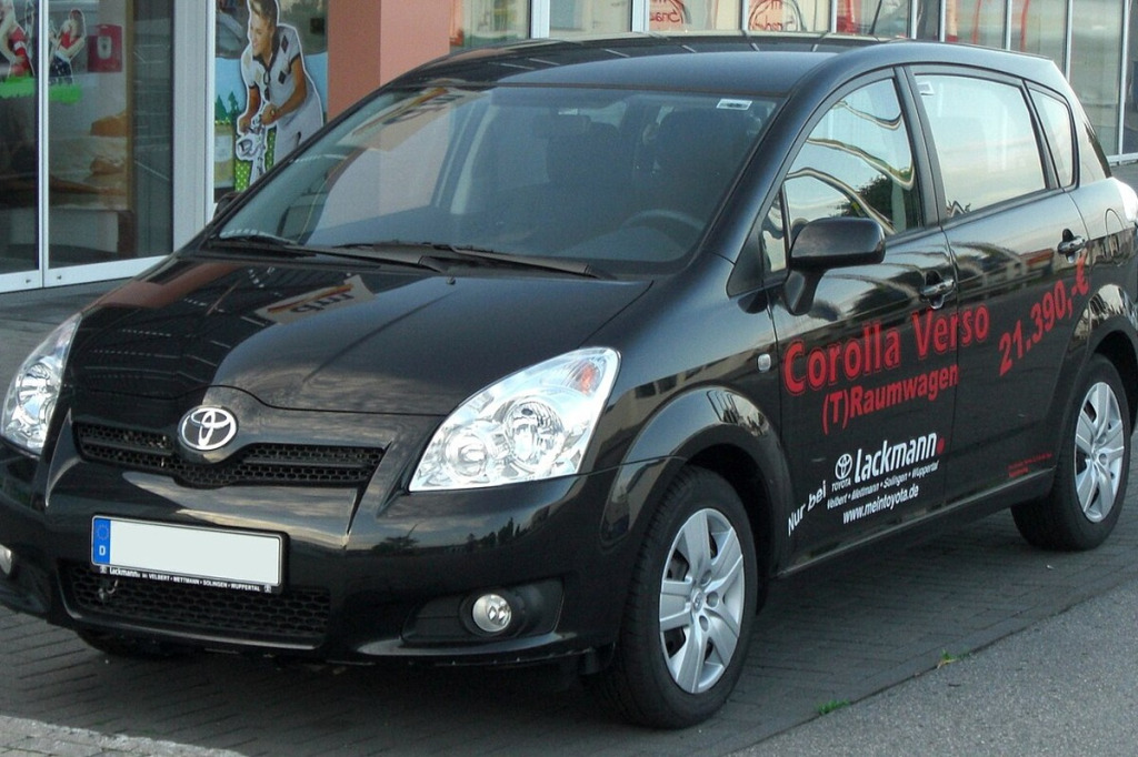 Felgi do Toyota Verso (AR20) – rodzinny minivan, rozstaw 5x114.3, otwór 60.1 mm i ET