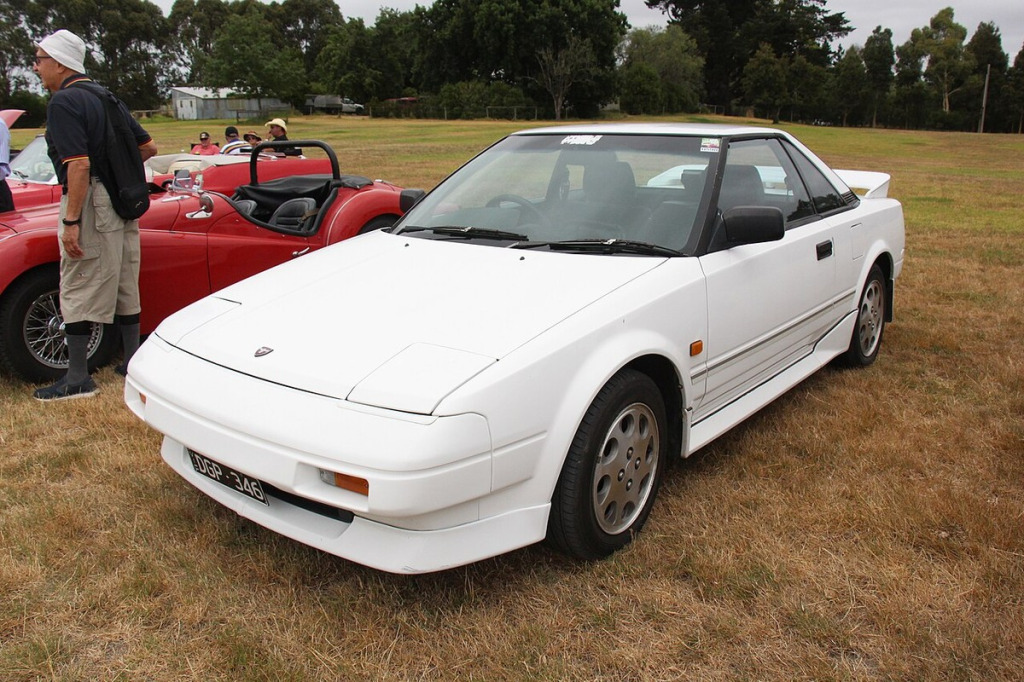 Felgi do Toyota MR2 III Roadster (W30) – centralny silnik RWD, 4x100, Staggered przód/tył i ET