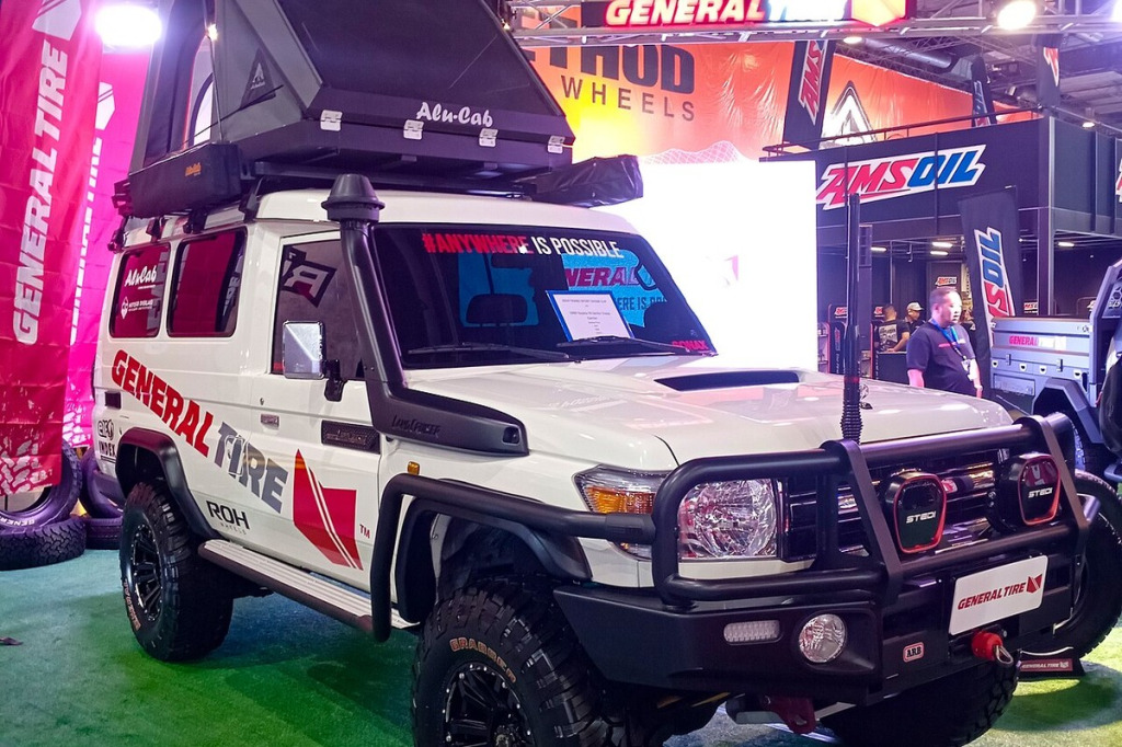 Felgi do Toyota Land Cruiser 120 (Prado) – rama nośna, 6x139.7, otwór 106.1 mm, Mag-shank i ET