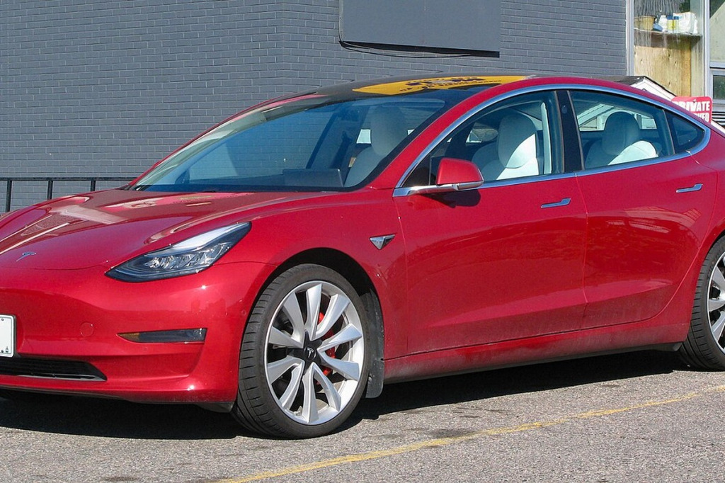 Felgi do Tesla Model 3 (I gen) – rozstaw 5x114.3, koła 18-20 cali