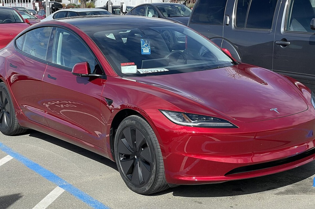 Felgi do Tesla Model 3 Highland RWD – koła Photon 18 i Nova 19 cali