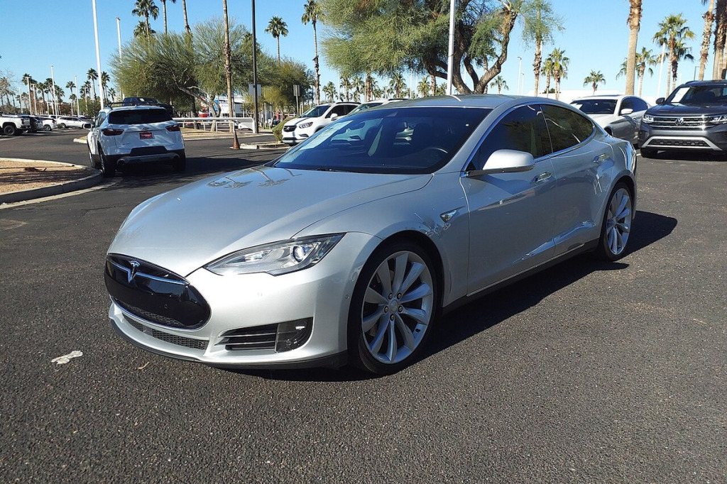Felgi do Tesla Model S Long Range (od 2021) – rozstaw 5x120 i komfort