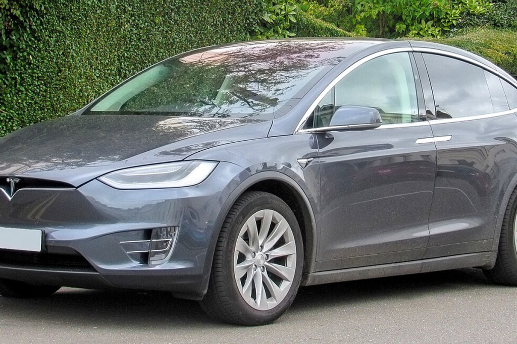 Felgi do Tesla Model X – rozstaw 5x120, masa 2.5 t i nośność 950 kg