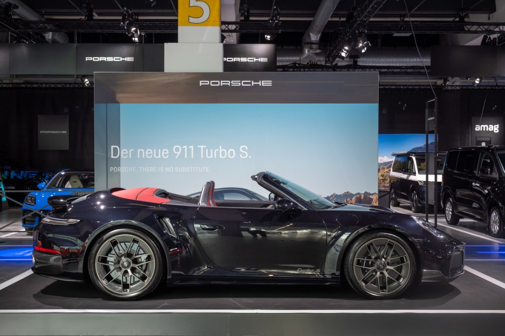 Felgi do Porsche 911 Turbo i Turbo S – napęd PTM i hamulce PCCB