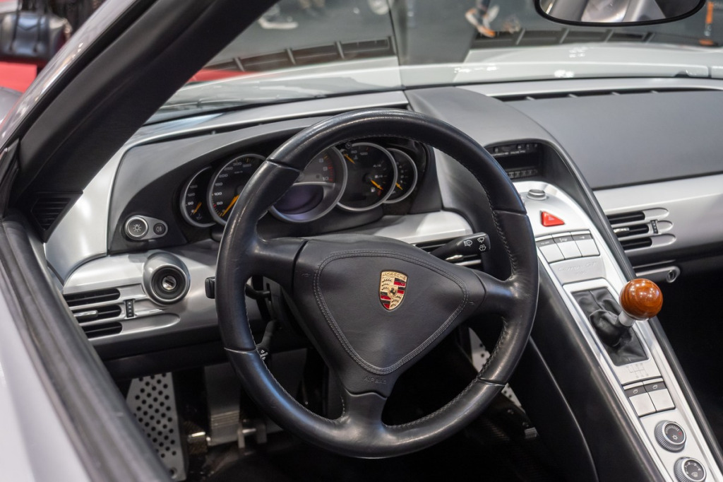 Felgi do Carrera GT i 918 Spyder – kute koła i mechanizmy Center Lock