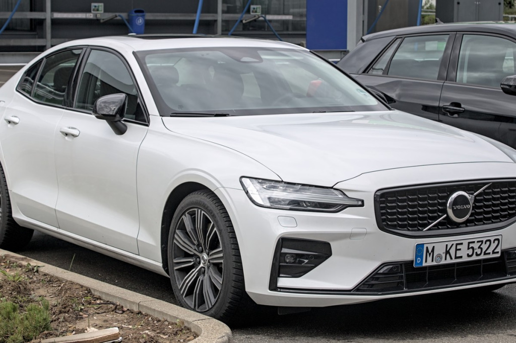 Felgi do Volvo S60 i V60 Polestar Engineered – zaciski Brembo 371 mm i kute 19–20"