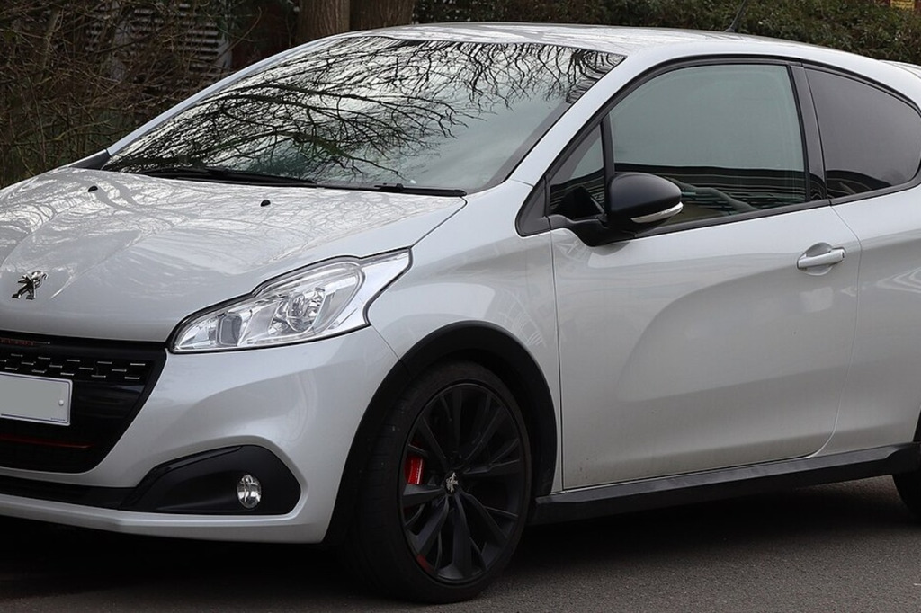 Felgi do Peugeot 208 I oraz 208 GTi by Peugeot Sport – hamulce 323 mm i rozstaw 4x108