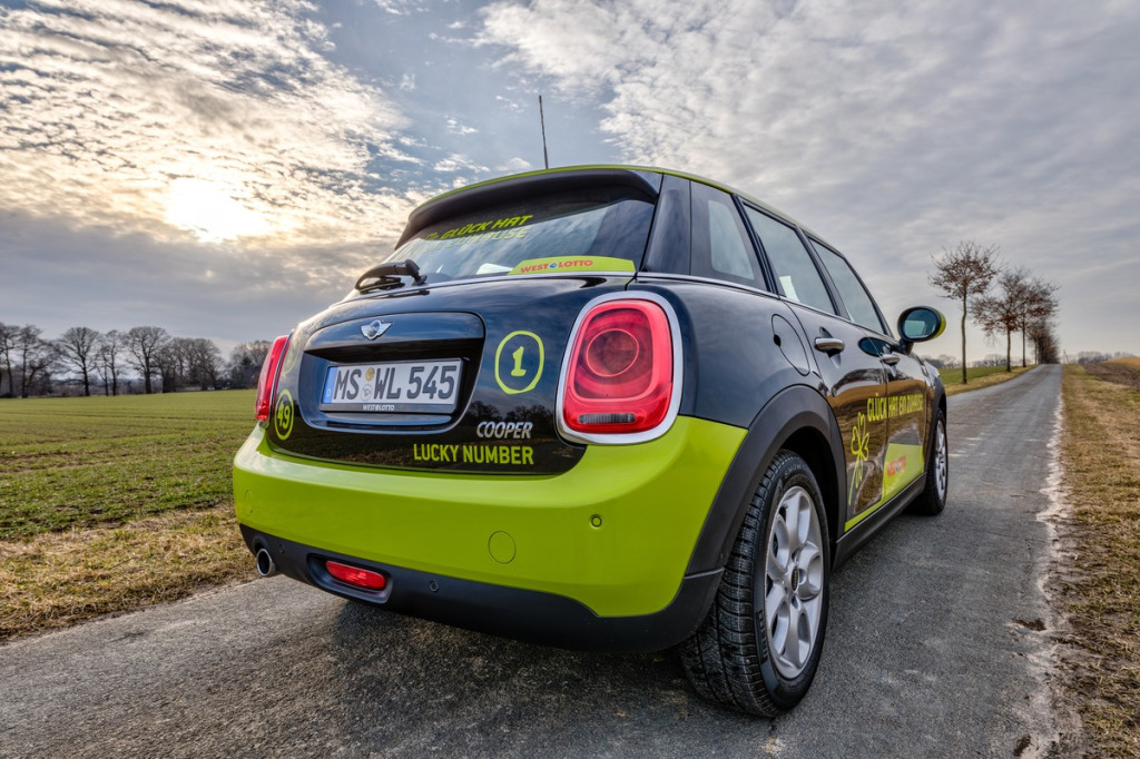 Felgi MINI – kompendium rozstawów 4x100, 5x120, 5x112, śrub M12/M14 i norm TÜV