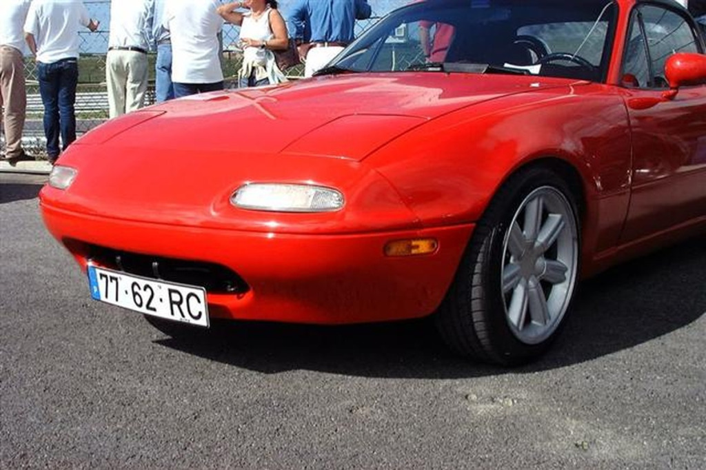 Felgi do Mazda MX-5 I (NA, 1989–1997) – ikona z pop-up headlights, rozstaw 4x100 i koła 14–15"