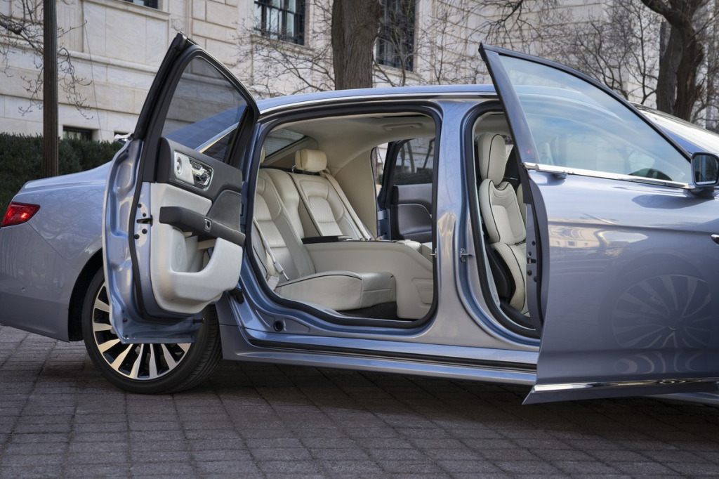 Felgi do Lincoln Continental Coach Door Edition – limitowana seria z drzwiami kurołapkami