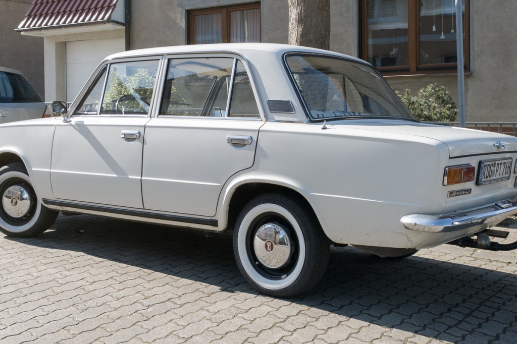 Felgi do VAZ 2101 Żyguli – historyczny rozstaw 4x98, piasta 58.6 mm i koła 13"