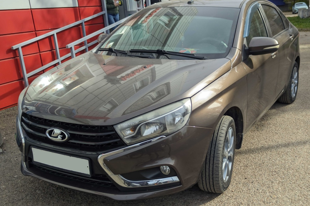 Felgi do Lada Vesta (Sedan & SW) – rozstaw 4x100, piasta 60.1 mm, śruby M12x1.5