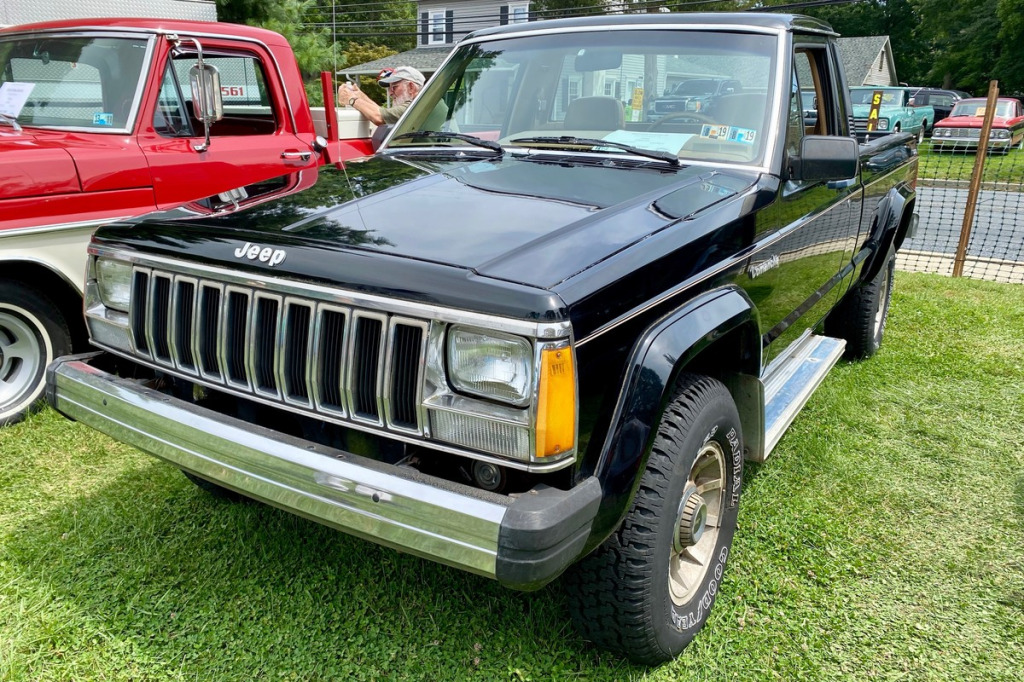 Felgi do Jeep Comanche MJ (1986–1992) – pickup uniframe na bazie XJ, rozstaw 5x114.3 CB 71.5 mm, szpilki 1/2"-20