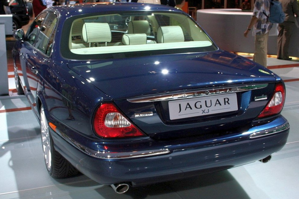 Felgi do Jaguar XJ X350 (2003–2009) – pierwszy aluminiowy XJ, debiut rozstawu 5x108 CB 63.4 mm, pneumatyka