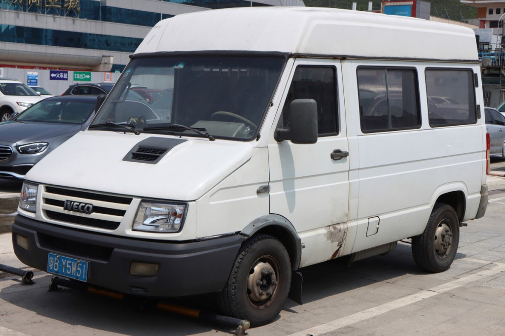 Felgi IVECO – inżynieryjne kompendium rozstawów 6x125, 6x170 bliźniak, 6x205 i nośności Heavy Duty