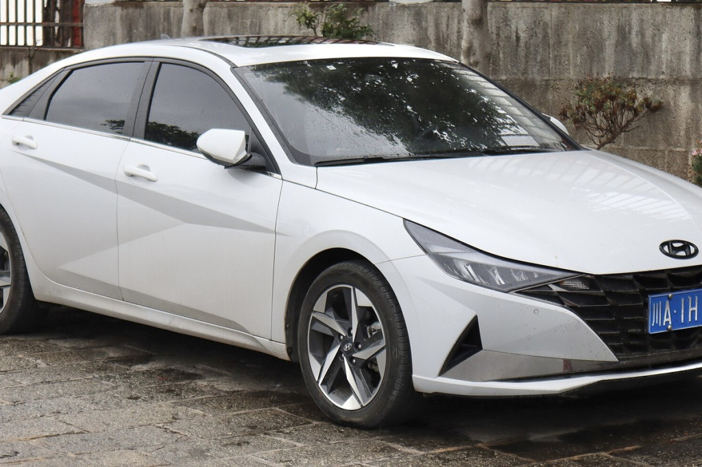 Felgi do Hyundai Elantra VII od 2020 CN7 – nowoczesny sedan, koła 16–18 cali