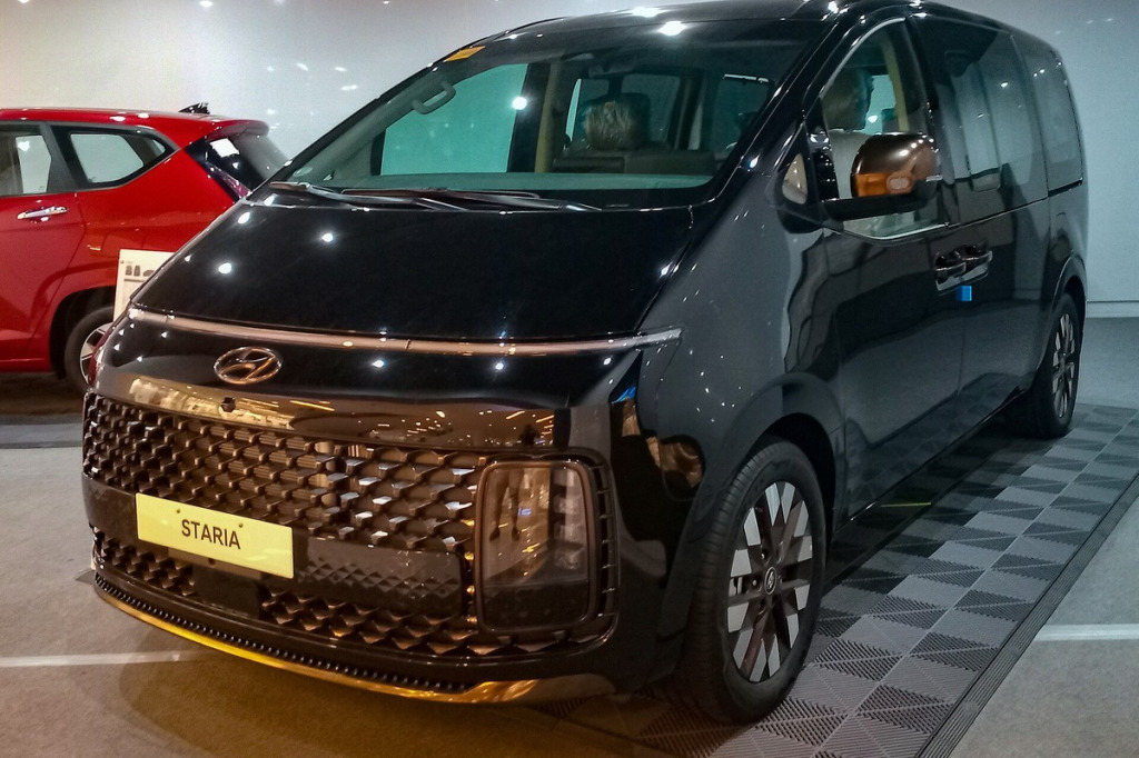 Momenty dokręcania kół Hyundai: nakrętki M12x1.5 110–130 Nm i M14x1.5 w vanach
