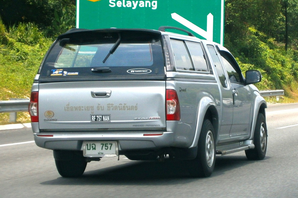 Felgi do Isuzu D-Max Space Cab – półtorej kabiny, użytek roboczy i wyprawowy