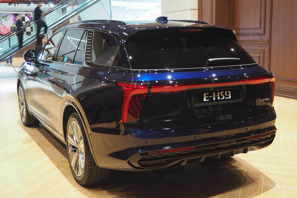 Felgi do Hongqi E-HS9 Exclusive 6-osobowy – pneumatyka, koła 22x9.5J ET 45
