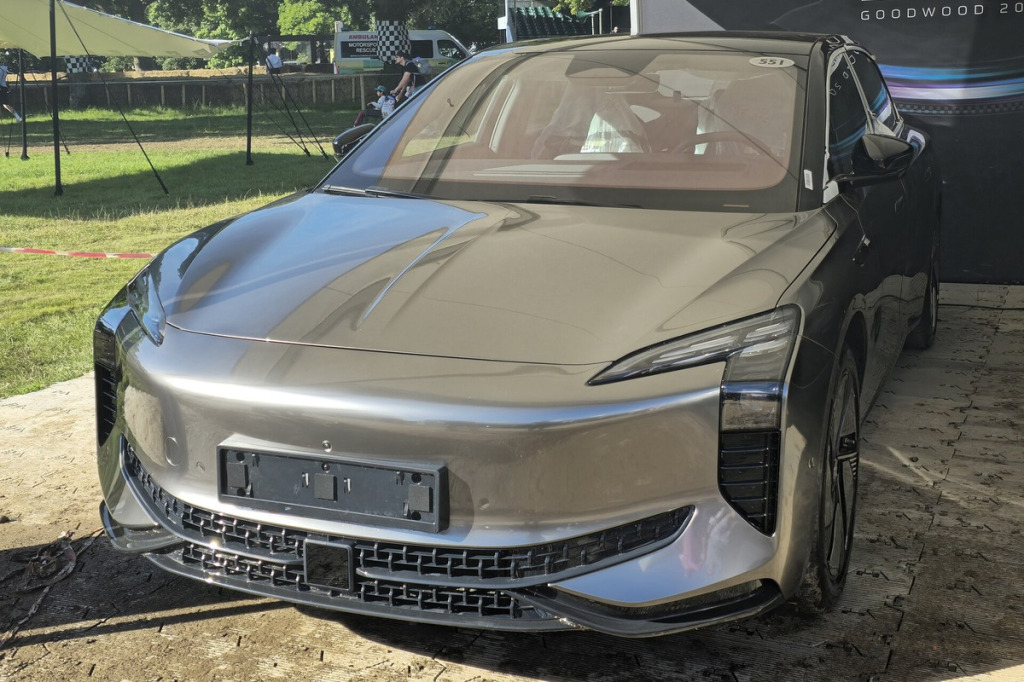 Felgi do Hongqi EH7 od 2024 EV 619 KM – platforma FMEs 800V, rozstaw 5x120