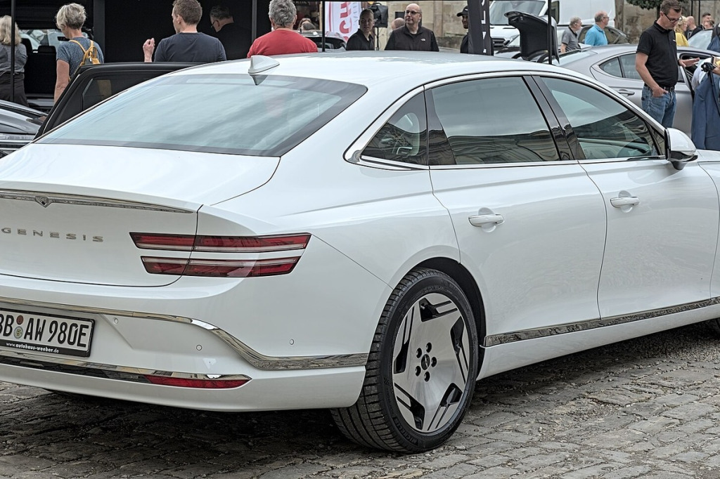 Felgi do Genesis Electrified G80 EV – masa 2325 kg, nośność 850 kg, aerodynamika