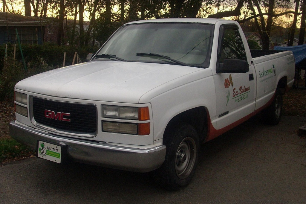 Felgi do GMC Sierra 1500 GMT900 2007–2013 – koła 17-20 cali, nakrętki M14x1.5