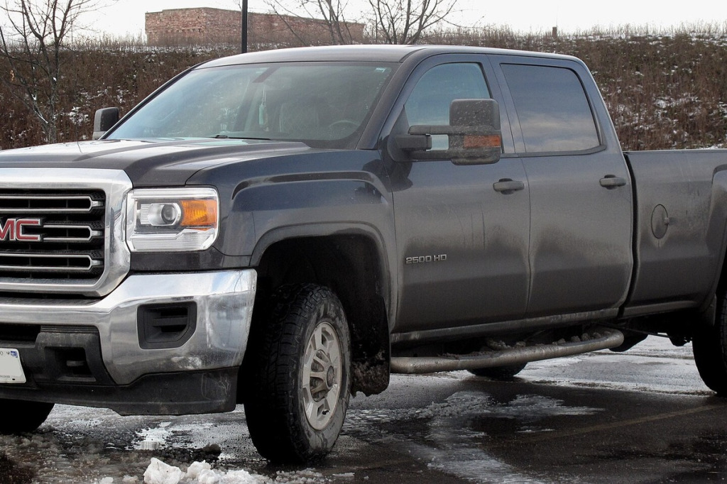 Felgi do GMC Sierra 2500/3500 HD od 2011 – nowy rozstaw 8x180, otwór CB 124.1 mm