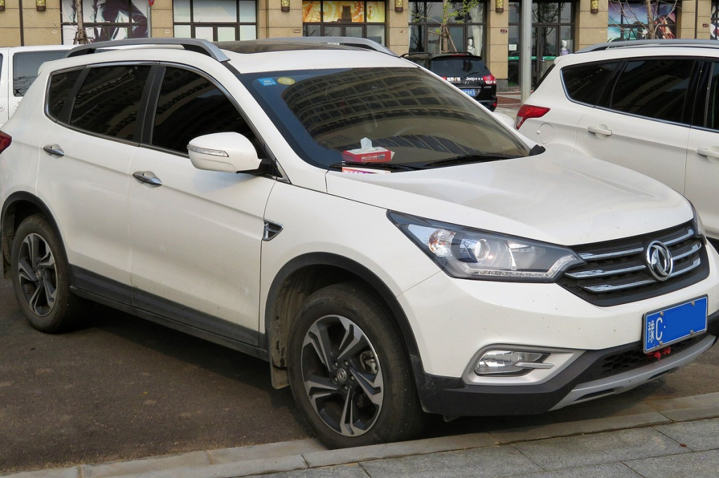 Felgi do Dongfeng Aeolus AX7 – przestronny SUV, rozstaw 5x114.3, koła 18' i 19'
