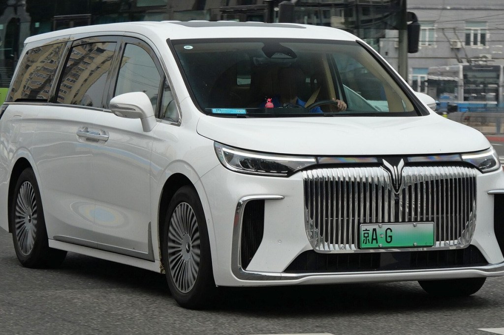 Felgi do Dongfeng Voyah Dream – luksusowy minivan elektryczny, nośność 900 kg, koła 20'