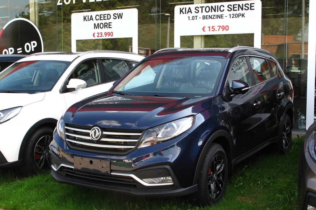 Momenty dokręcania kół Dongfeng: nakrętki M12x1.5 (120 Nm) a śruby M14x1.5 Voyah (140 Nm)