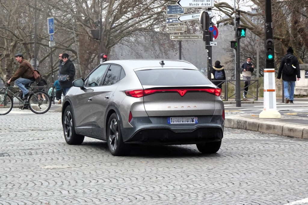 Felgi aero w pojazdach elektrycznych Cupra Born i Tavascan: zasięg kWh i aerodynamika