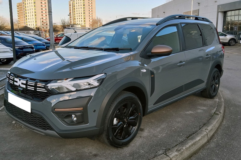 Felgi do Dacia Jogger od 2022 – 7-osobowy crossover, koła 16 cali, rozstaw 4x100, nośność