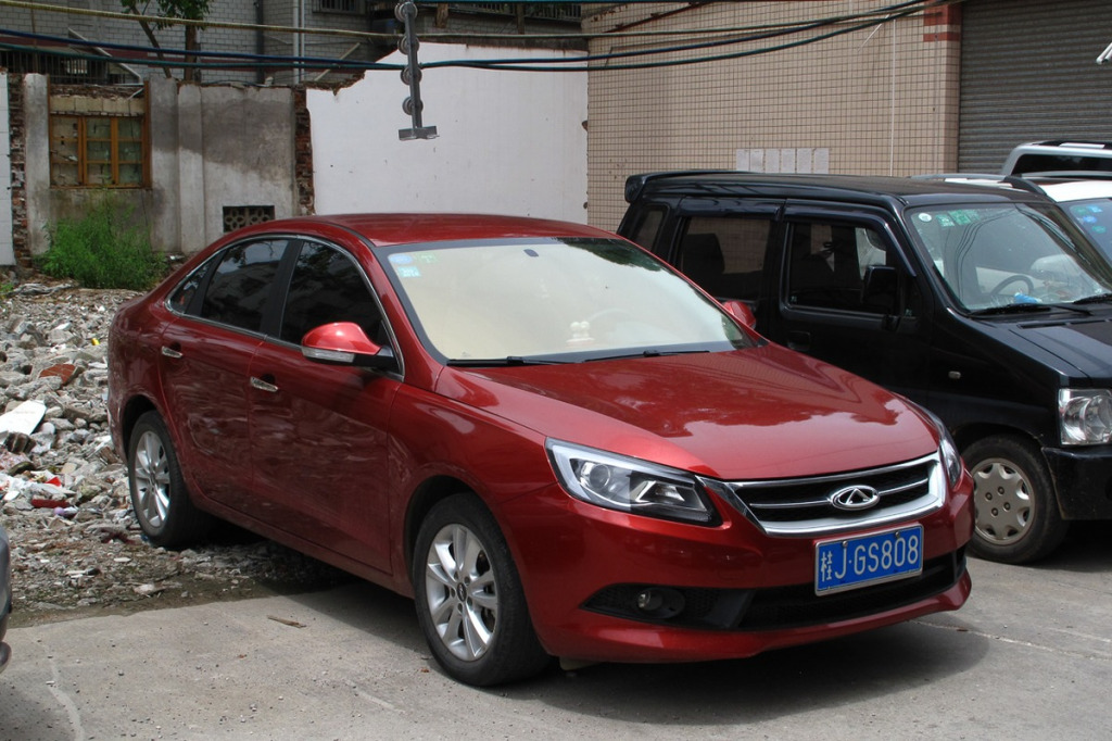 Otwór centrujący CB 65.1 mm w Chery: redukcja wibracji i pierścienie centrujące