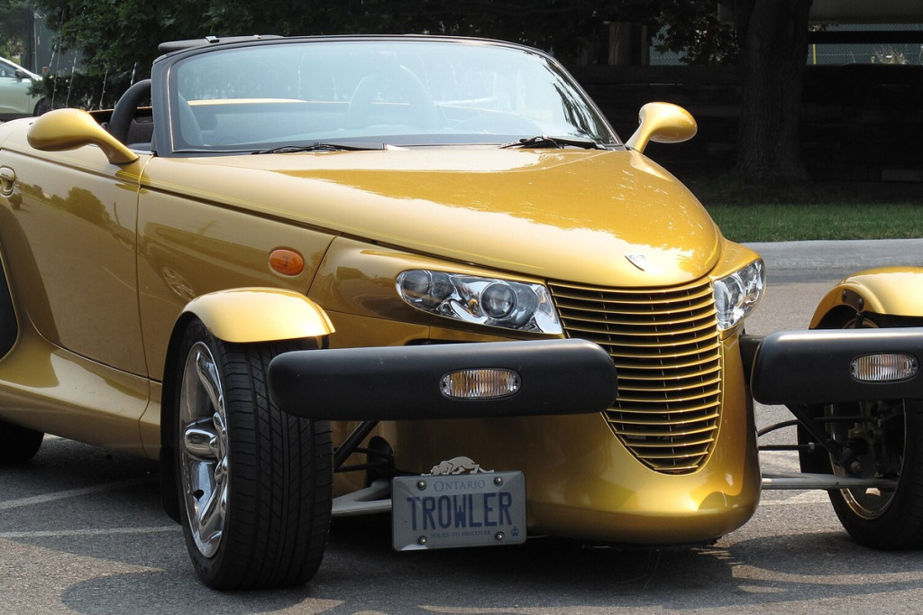 Felgi do Chrysler Prowler: unikalny układ hot rod, staggered 17 cali przód / 20 cali tył