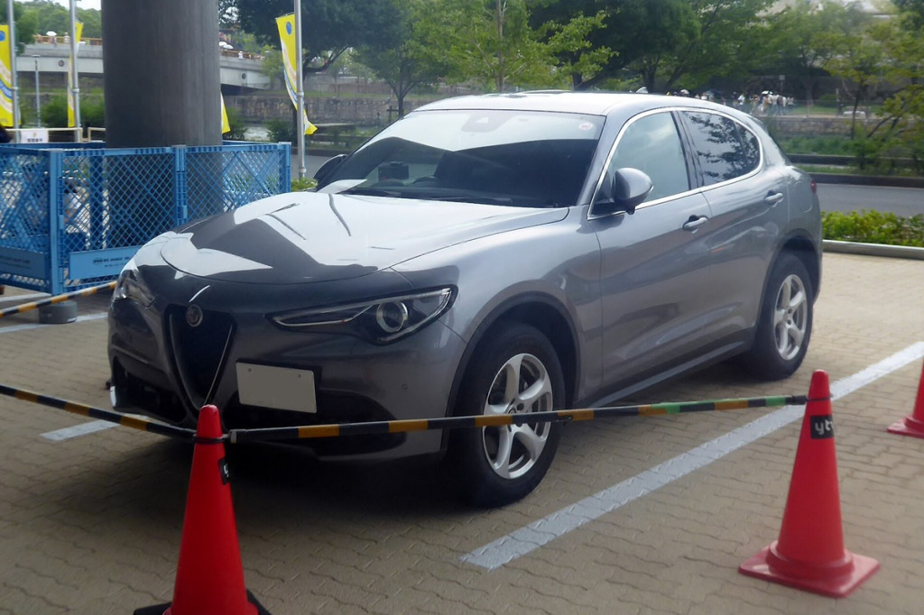 Pakiety kół zimowych Alfa Romeo: powłoki proszkowe, ochrona przed solą i homologacja zimowa