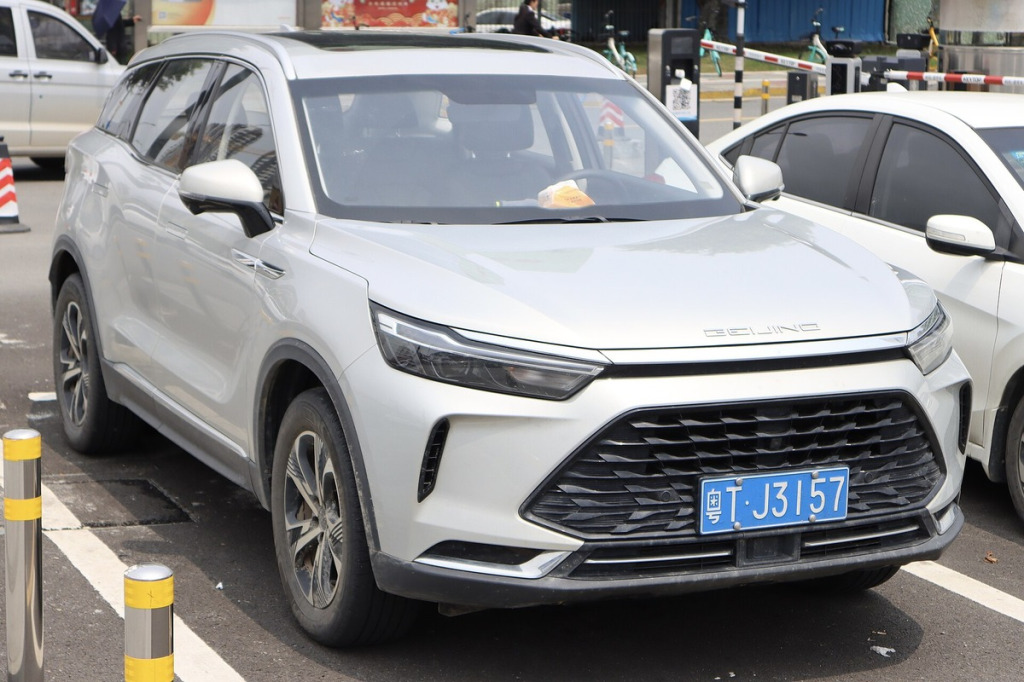 Felgi BAIC Beijing 7 / X7: flagowy SUV, rozstaw 5x114.3, koła 19-20 cali, nośność 730 kg