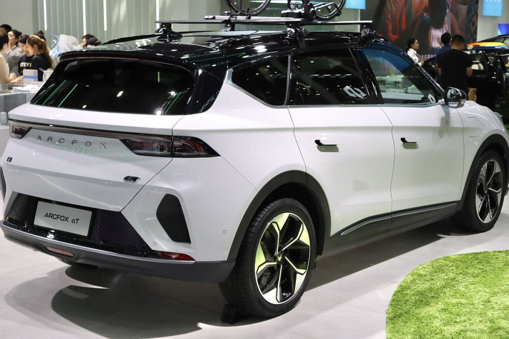 Felgi BAIC Arcfox Alpha-T (α-T): elektryczny SUV, rozstaw 5x114.3, nośność baterii 800 kg