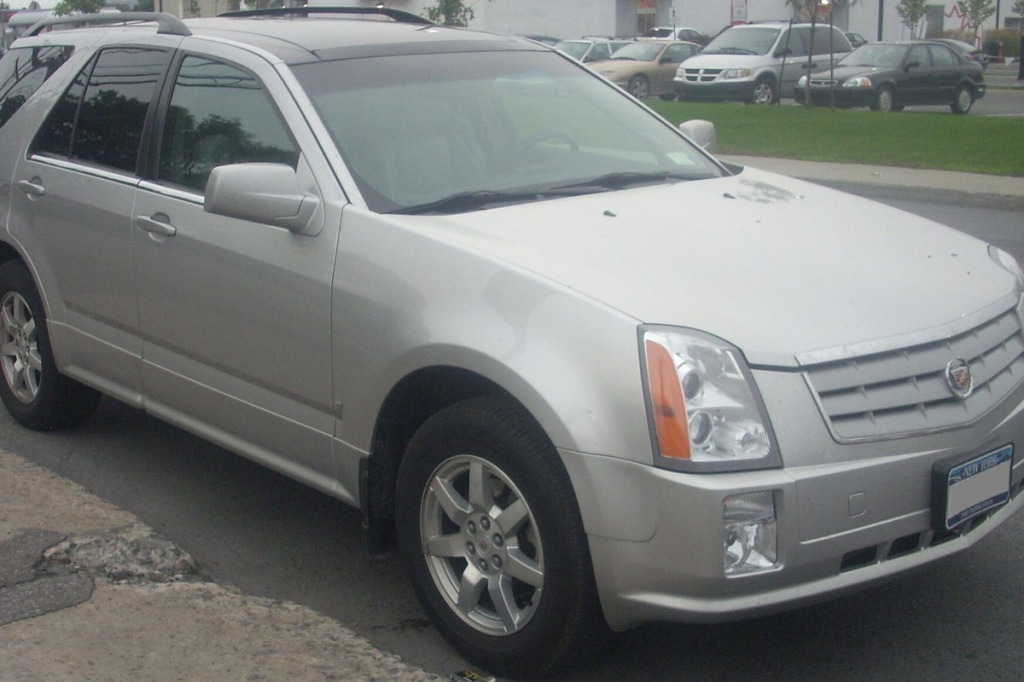 Ewolucja Cadillac SRX: pułapka rozstawów SRX I (6x115 CB 70.3 mm) a SRX II (6x120 CB 66.9 mm)
