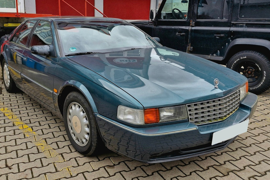 Felgi Cadillac STS & STS-V: platforma Sigma, rozstaw 5x115 (STS) vs 6x115 (STS-V 4.4 V8 Supercharged)